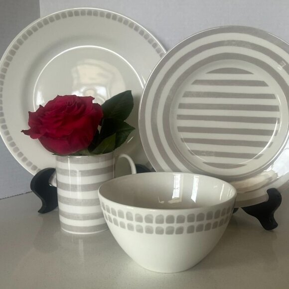 Kate Spade/Lenox Charlotte Street North Grey 4pc Setting Stripes Dots Mix Match - Picture 1 of 9